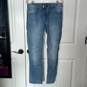Grizzly Light Blue Jeans